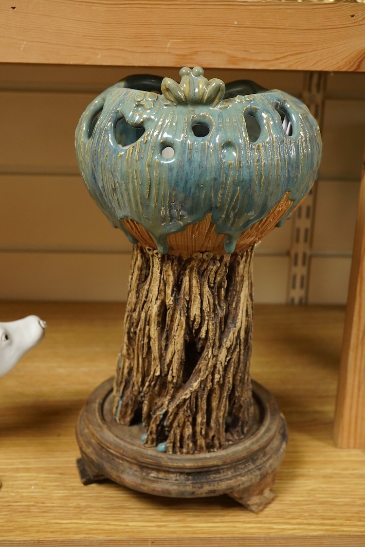 A Norris adjustable smoothing plane, stamped with Norris, London to the brass lever cap, with replacement iron, owner’s name lightly stamped to both sides of the handle, the front infill with a screw inserted down throug